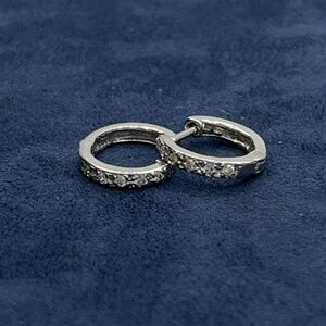14k white gold diamond huggie earrings